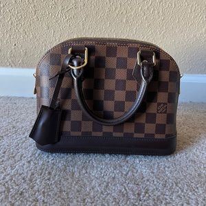 Louis Vuitton Alma BB